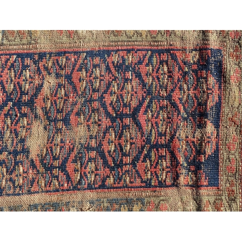 1389 - Carpet Rug : A runner with banded motif decoration . Approx. 150