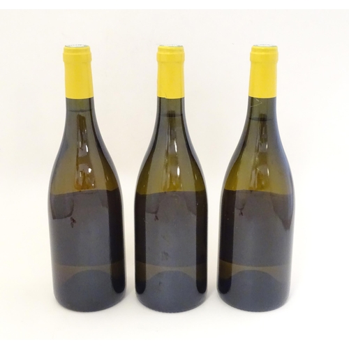 2160 - Three bottles of Cuvee La Solitude Saint Veran 2001 white wine, each 750ml (3)