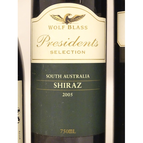 2168 - Six bottles of red wine, to include a Wolf Blass President's Selection 2005 Shiraz 75cl and a Rockba... 