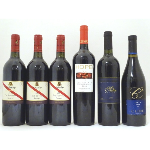 2169 - Six bottles of red wine, to include three D'Arenberg McLaren Vale 'The Footbolt' Shiraz 2005 75cl (6... 