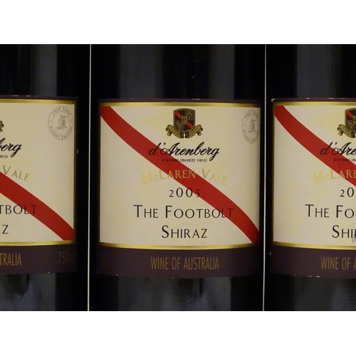 2169 - Six bottles of red wine, to include three D'Arenberg McLaren Vale 'The Footbolt' Shiraz 2005 75cl (6... 