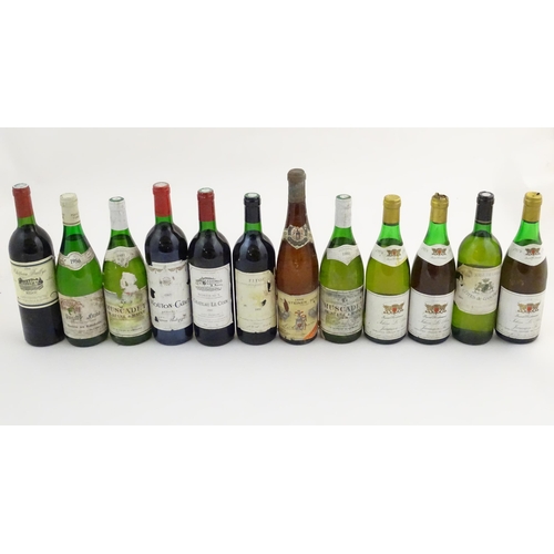 2170 - Twelve bottles of white and red wine, to include a Baron Philippe Mouton-Cadet Bordeaux 75cl and a L... 