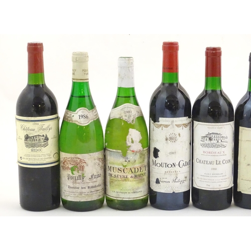 2170 - Twelve bottles of white and red wine, to include a Baron Philippe Mouton-Cadet Bordeaux 75cl and a L... 