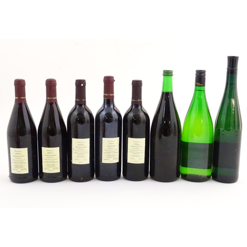 2175 - An assortment of red and white wines, to include a J Mett 2022 Bacchus Lieblich 2002 75cl and a Tren... 