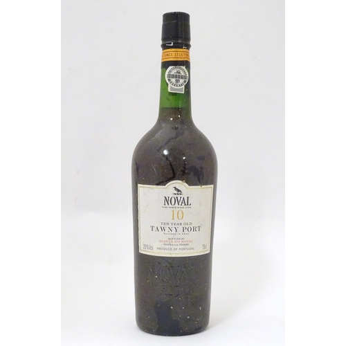 2162 - A bottle of Noval 10 Year Old Tawny Port, bottled by Quinta Do Noval 2004 750ml