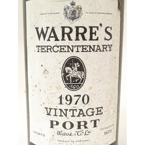 2163 - A bottle of Warre's Vintage Port 1970 Tercentenary (bottled 1972) 750ml