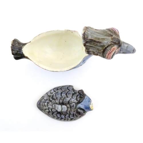168A - A Continental pot and cover modelled as a stylised bird. Approx. 6 1/4