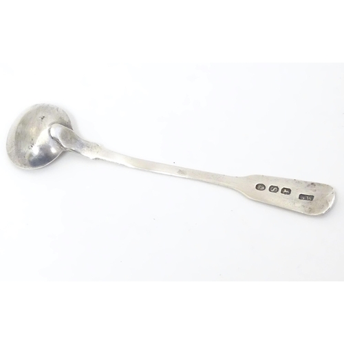 460 - A Geo III silver Fiddle pattern salt spoon, hallmarked London 1813 maker George Wintle 4 1/4