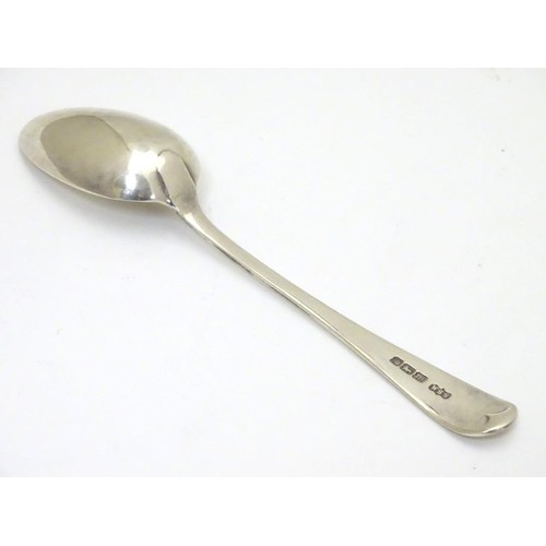 464 - A silver teaspoon hallmarked Sheffield 1904 maker W. S. Savage & Co. with a card box printed with re... 