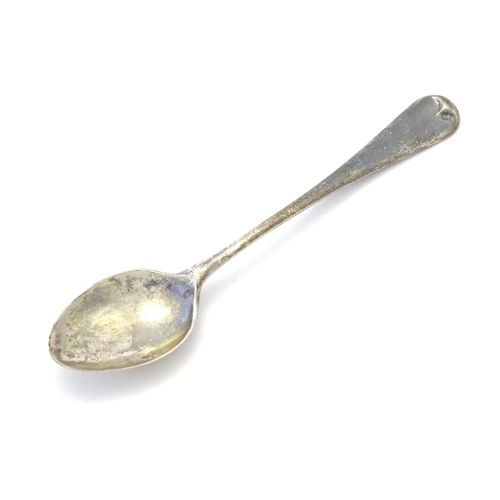 494A - A silver salt hallmarked Birmingham 1937, a silver teaspoon hallmarked 1928 maker A J Bailey and an ... 