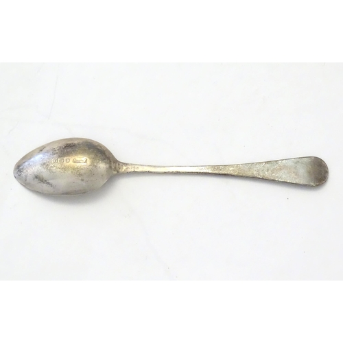 494A - A silver salt hallmarked Birmingham 1937, a silver teaspoon hallmarked 1928 maker A J Bailey and an ... 