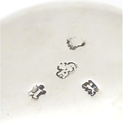 498 - Two 18thC silver salts, one hallmarked London 1752 maker David Hennell. The other hallmarked London ... 