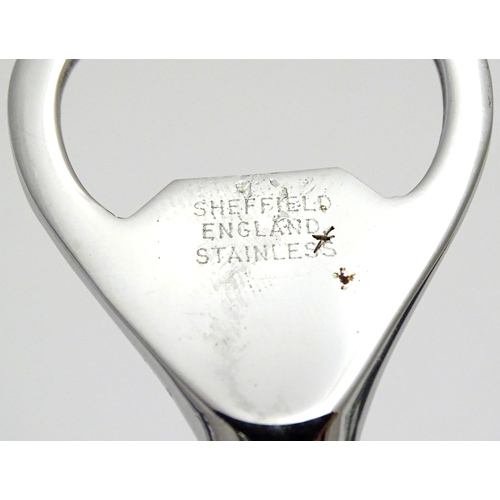 1092 - A Victorian antler handled bottler opener with silver collar and mount, hallmarked Sheffield 1888, m... 