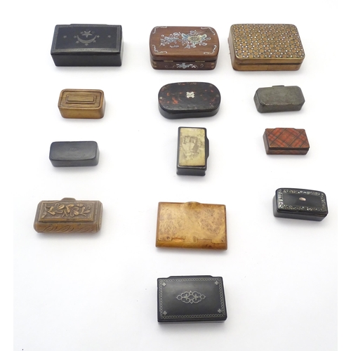 1192 - A quantity of 19th and 20thC snuff boxes and table boxes, snuff boxes to include tartan ware, pique ... 