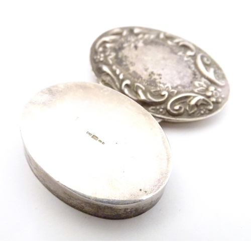 455 - Three various pill boxes, to include one silver example, a silver plate example and a Continental wh... 