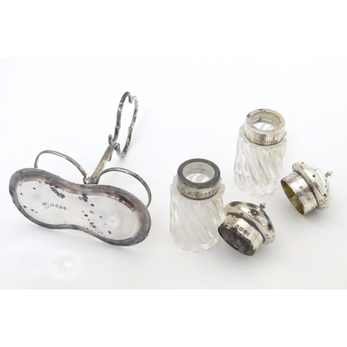 347 - A Victorian silver salt and pepper cruet, the stand hallmarked London 1883, maker Sampson Mordan & C... 