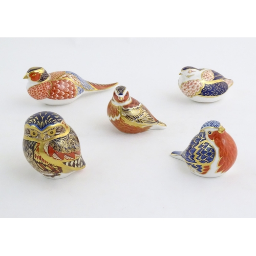 156 - Five Royal Crown Derby bird paperweights to include owl, pheasant, robin, quail, etc. Marked under. ... 