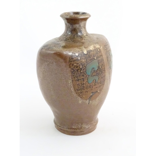 167 - A studio pottery vase by John Bedding (b. 1947). Monogram to rim of base. Approx. 10 3/4