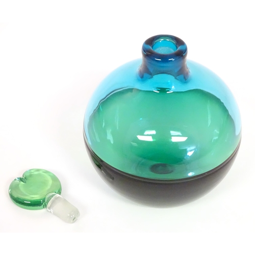 230 - A studio glass scent / perfume bottle in the manner of Mike Hunter. Indistinctly signed under. 5 1/2... 