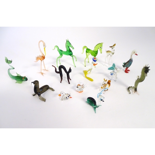 247 - A quantity of assorted glass animals modelled as horses, fish, birds, cat etc (approx. 15)