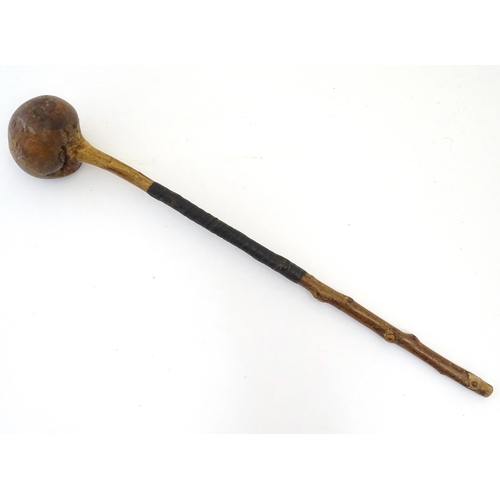 1084 - Ethnographic / Native / Tribal: An African knobkerrie throwing club. Approx. 24 1/2