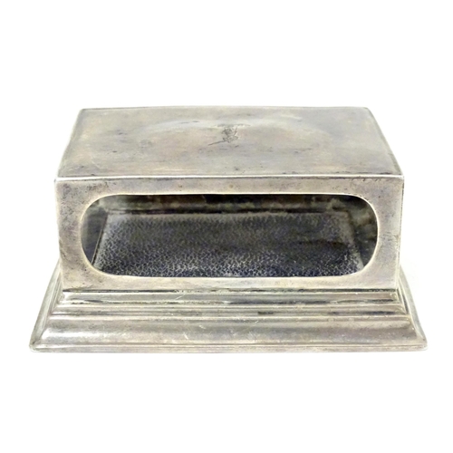 447A - A silver match box case / table top stand hallmarked Birmingham 1902, maker Henry Matthews. Approx. ... 