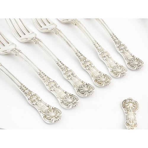 539 - Tiffany & Co. : A quantity of Tiffany & Co. American sterling silver Kings pattern flatware / cutler... 