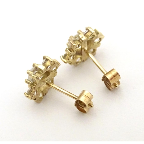 742 - Six pairs of assorted stud earrings to include some gold and yellow metal examples.