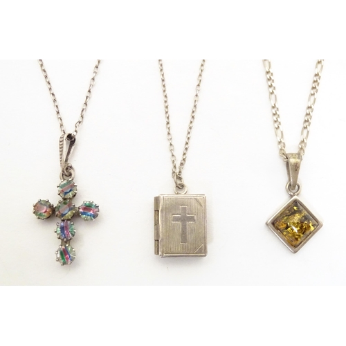 748 - Assorted items to include a silver chain, silver pendant of cross form set with tricolour paste ston... 