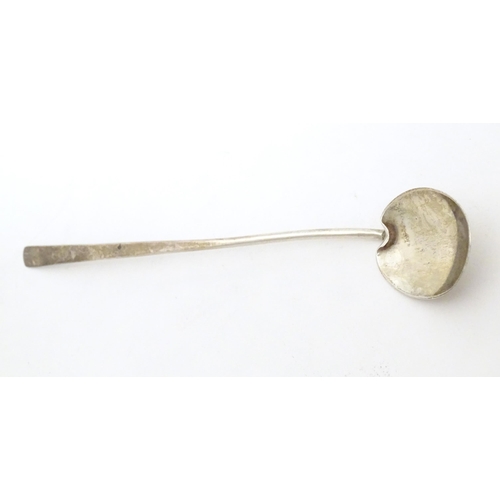 377 - A silver jam / preserve spoon hallmarked Birmingham 1902 maker John Grinsell & Sons.  Approx. 5