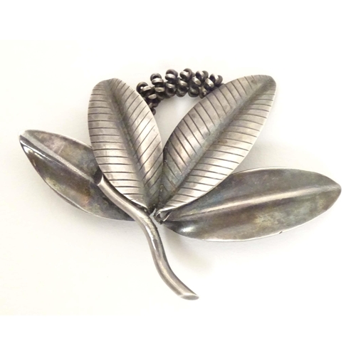 620 - Scandinavian silver : A Swedish silver brooch of foliate form. Marked to reverse and signed Neugel. ... 