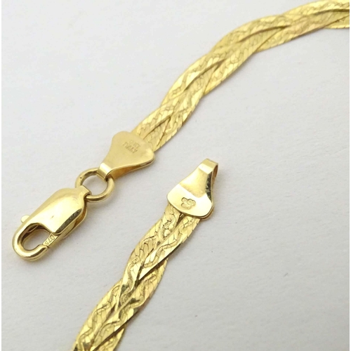 630 - A 9ct gold necklace approx. 18