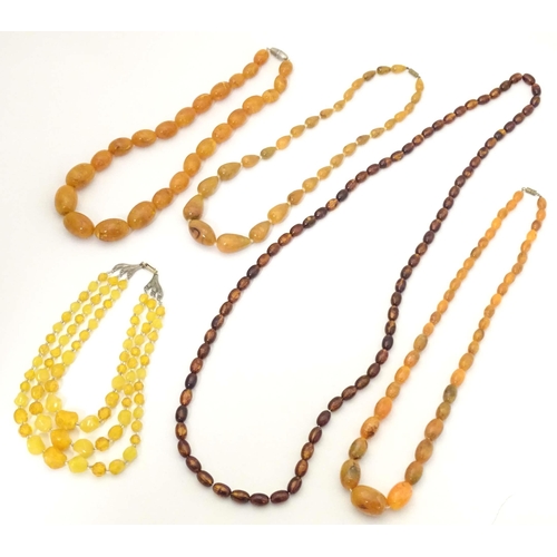 756 - Assorted vintage bead necklaces, to include some amber examples. (5)