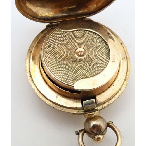 793 - A 9ct gold sovereign case hallmarked Birmingham 1903, maker S. Blanckensee & Son Ltd. Approx. 1 3/4