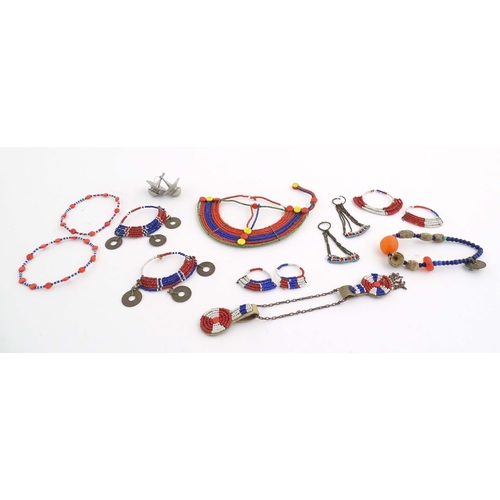 1085 - A quantity of Africa / Maasai beaded jewellery to include necklaces, bracelets, etc.