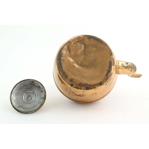 1103 - An early 20thC copper kettle, decorated with banding and acorn finial, approx. 10