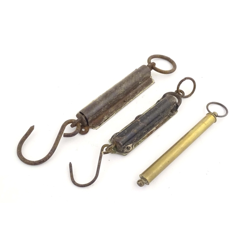 1116 - Three late 19thC pocket spring balance scales, comprising a Salter's No. 3 (<50lb), a Salter's preci... 