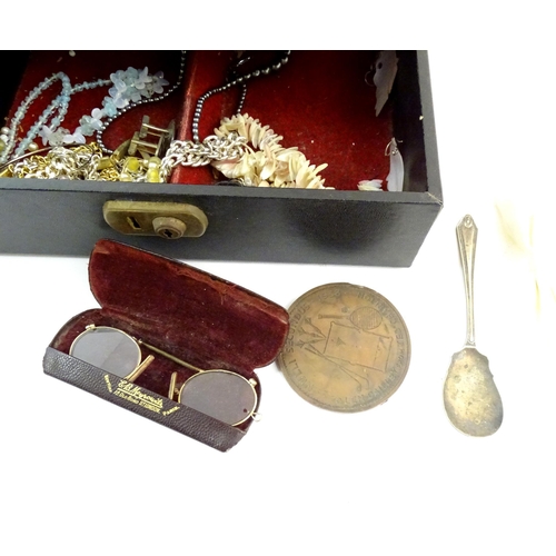 759 - A jewellery box containing assorted costume jewellery together with some silver jewellery, a shell c... 