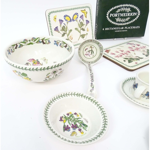 209 - A quantity of Portmeirion wares to include six coffee cups and saucers, a bowl and fruit bowl in the... 