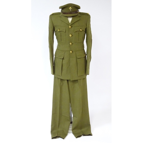 994A - Militaria, WW2 / WWII / World War 2 / Second World War : a British Army 2nd Lieutenant's No.2 dress ... 