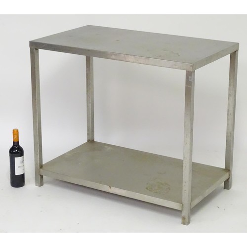39 - Vintage retro, mid-century: a stainless steel kitchen prep table, with shelf under, 34