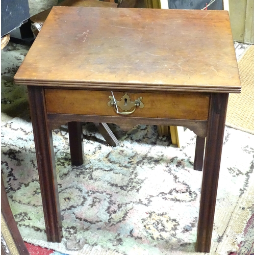 79 - A 19thC mahogany occasional table with single drawer. Approx. 21