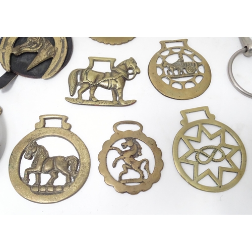 164 - Quantity of assorted horse brasses etc