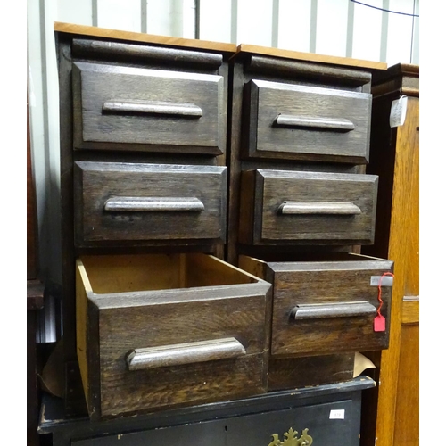 196 - A pair of oak pedestals. Approx. 28