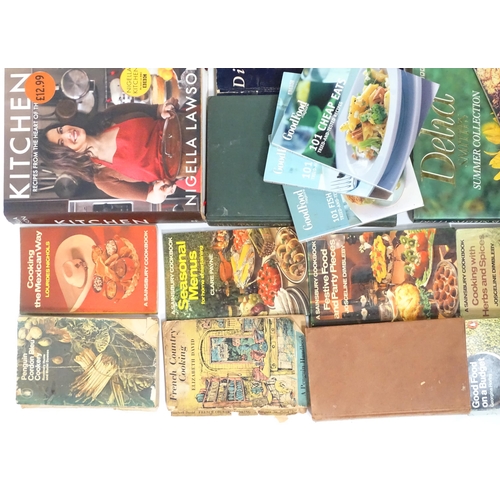 134 - Books: A quantity of assorted cookery / recipe books to include English Traditional Recipes by Annet... 