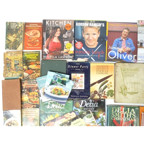 134 - Books: A quantity of assorted cookery / recipe books to include English Traditional Recipes by Annet... 