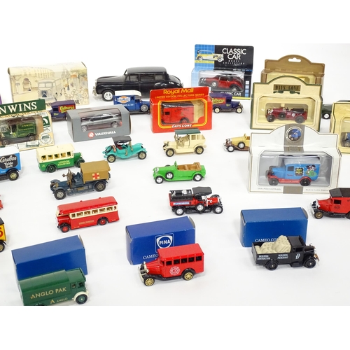 237 - Toys: A quantity of assorted die cast / scale model cars / vehicles to include Corgi Cameo Collectio... 