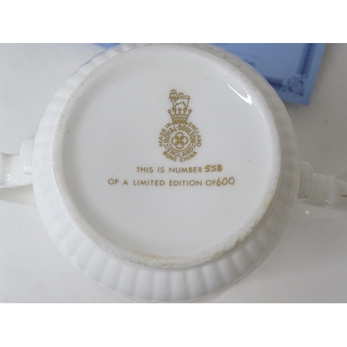 1098 - A boxed Royal Doulton limited edition loving cup commemorating the 75th anniversary of the Allied Br... 