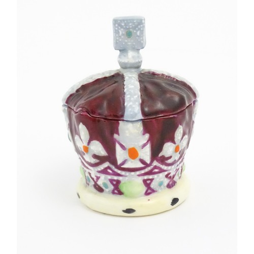 58 - A Crown Staffordshire pot and cover of coronet / crown form to commemorate the Silver Jubilee. Marke... 