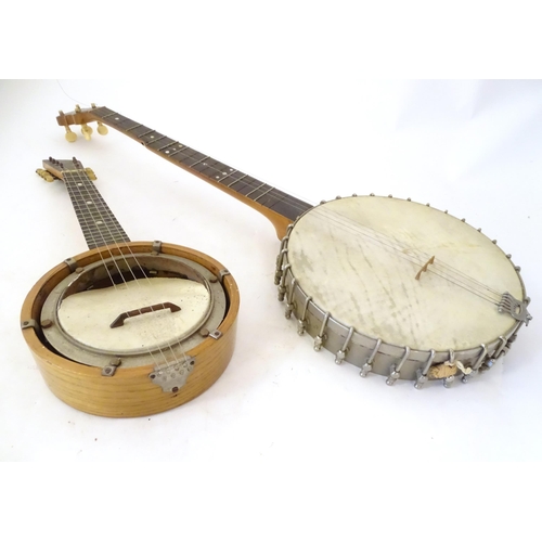 896 - Musical Instruments : a vintage Lyon & Healy (Chicago USA) five-string banjo, with maple neck, steel... 